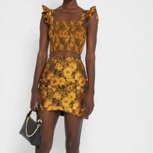 Chic Floral Skirt Set in Gold and Black